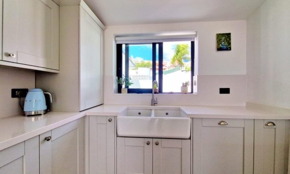 Resale - Villa - Chayofa - Chayofa Tenerife