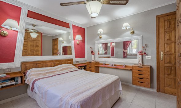 Resale - Villa - Chayofa - Chayofa Tenerife