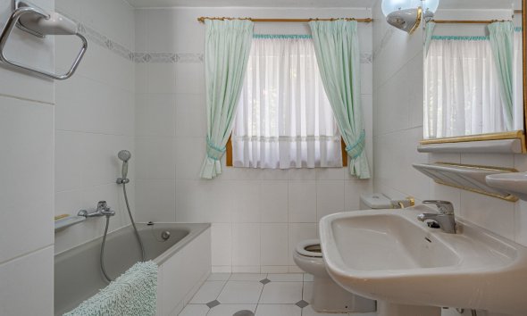 Resale - Villa - Chayofa - Chayofa Tenerife