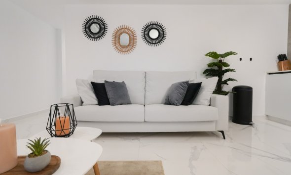 Resale - Apartment - Torrevieja