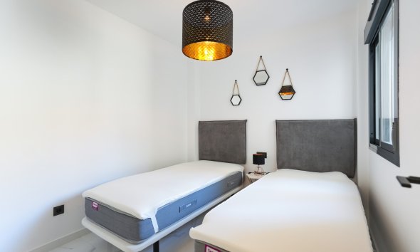 Resale - Apartment - Torrevieja