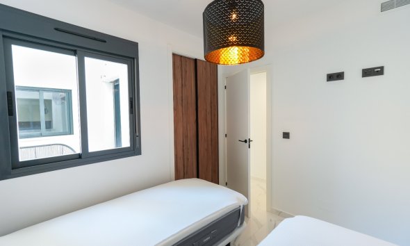 Resale - Apartment - Torrevieja