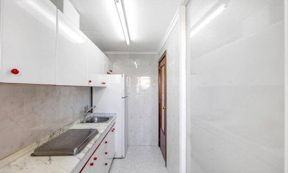 Resale - Apartment - Torrevieja - Centro