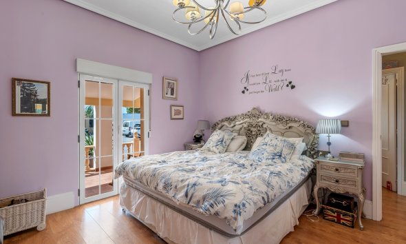 Resale - Estate / Farm / Plot - Almoradí - Las Heredades