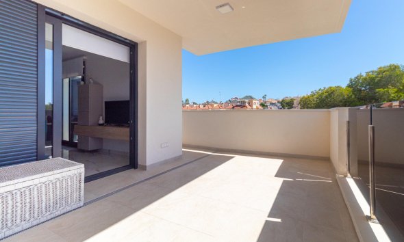 Resale - Apartment - Orihuela Costa - Los Almendros-La Florida