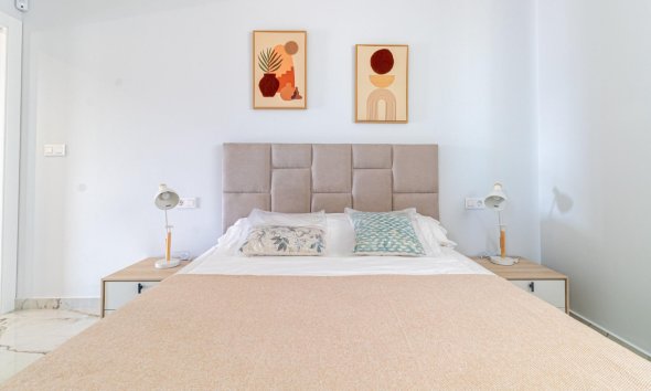 Resale - Apartment - Orihuela Costa - Los Almendros-La Florida