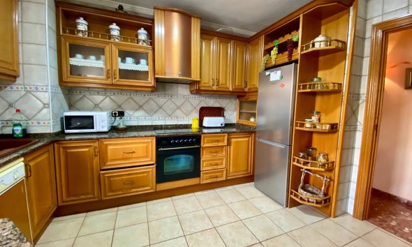 Resale - Apartment - Torrevieja - Playa del Cura