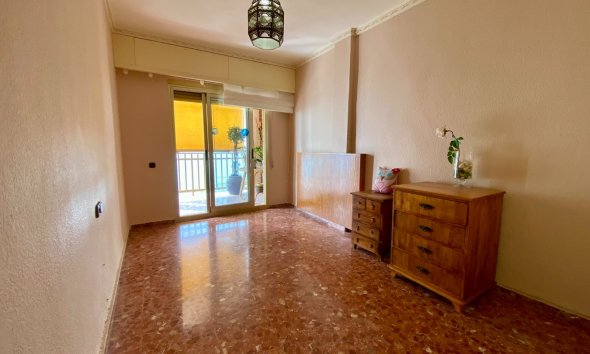 Resale - Apartment - Torrevieja - Playa del Cura
