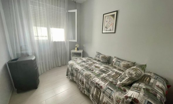 Resale - Apartment - Torrevieja - Playa del Cura