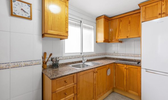 Resale - Apartment - Torrevieja - Centro