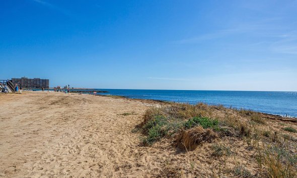 Resale - Apartment - Torrevieja - Centro