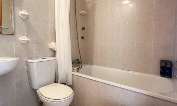 Resale - Bungalow - San Miguel de Salinas - Las filipinas