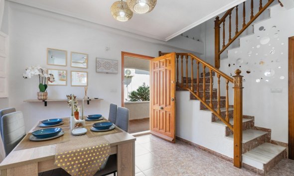 Reventa - Villa - Torrevieja - Los altos