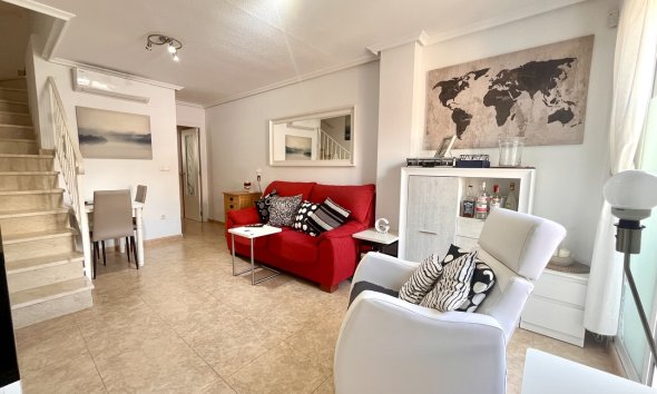 Resale - Terraced house / Townhouse - La Mata