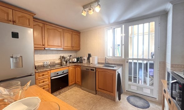 Resale - Terraced house / Townhouse - La Mata