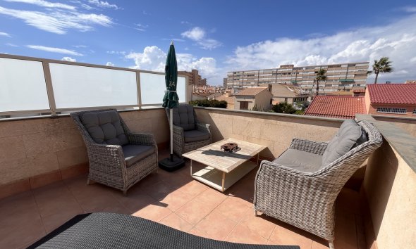 Resale - Terraced house / Townhouse - La Mata