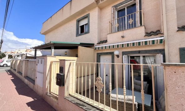 Resale - Terraced house / Townhouse - La Mata