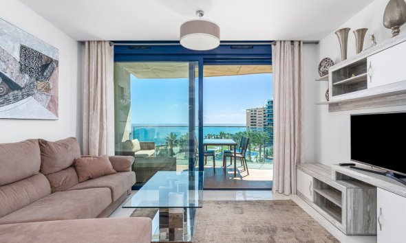 Resale - Apartment - Orihuela Costa - Punta Prima