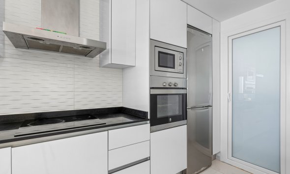 Resale - Apartment - Orihuela Costa - Punta Prima