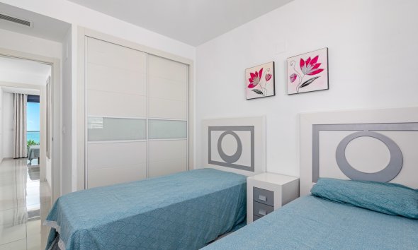 Resale - Apartment - Orihuela Costa - Punta Prima