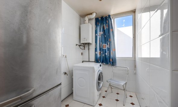 Resale - Apartment - Torrevieja - Habaneras