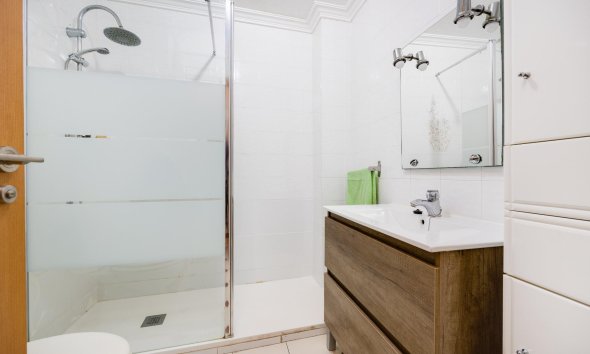 Resale - Apartment - Torrevieja - Habaneras