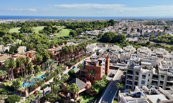 Resale - Apartment - Orihuela Costa - Villamartin