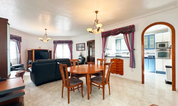 Resale - Villa - Orihuela Costa - Playa Flamenca