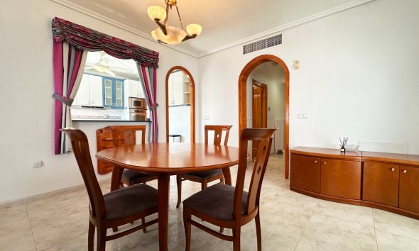 Resale - Villa - Orihuela Costa - Playa Flamenca