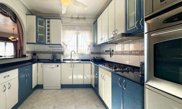 Resale - Villa - Orihuela Costa - Playa Flamenca