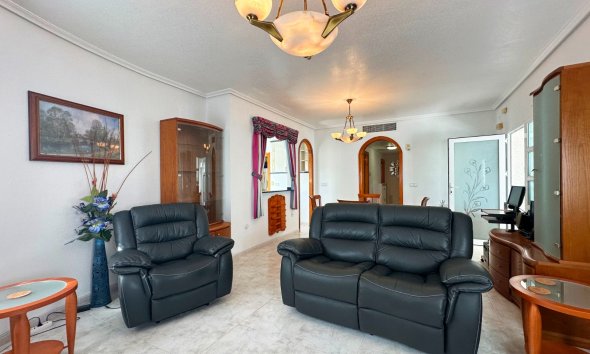 Resale - Villa - Orihuela Costa - Playa Flamenca