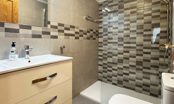 Resale - Villa - Orihuela Costa - Playa Flamenca