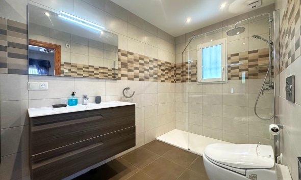 Resale - Villa - Orihuela Costa - Playa Flamenca