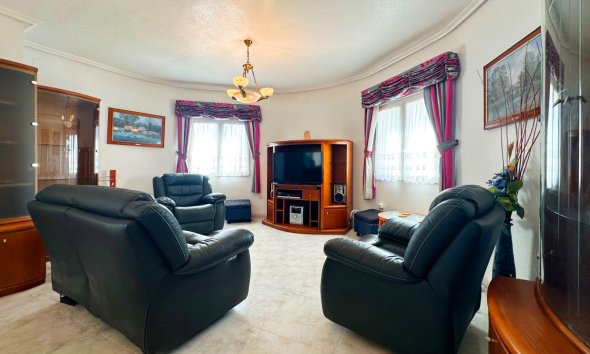 Resale - Villa - Orihuela Costa - Playa Flamenca