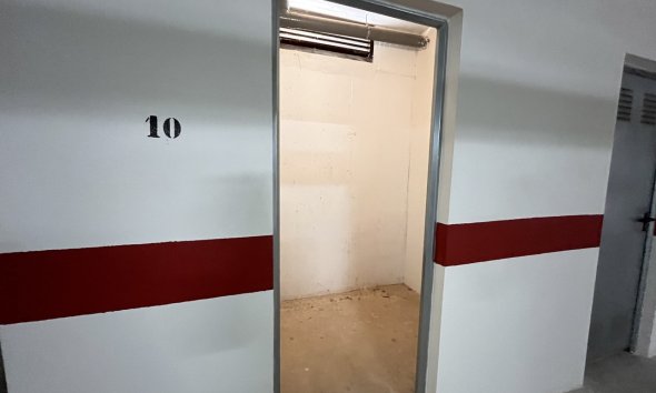 Resale - Villa - Orihuela Costa - Los Dolses