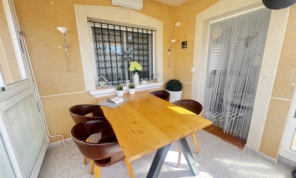 Resale - Villa - Orihuela Costa - Villamartin