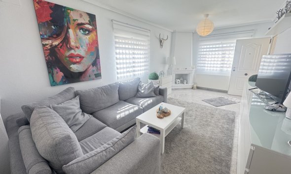 Resale - Villa - Orihuela Costa - Villamartin