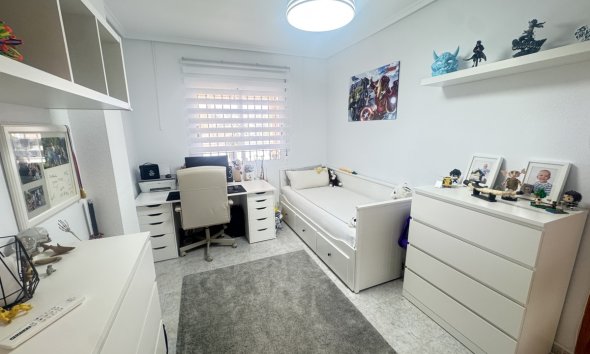 Resale - Villa - Orihuela Costa - Villamartin