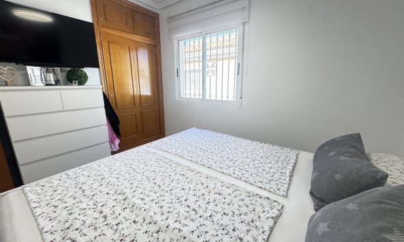 Resale - Villa - Orihuela Costa - Villamartin