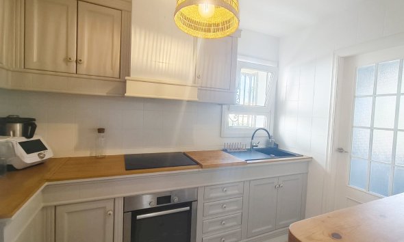 Resale - Terraced house / Townhouse - Orihuela Costa - Villamartín