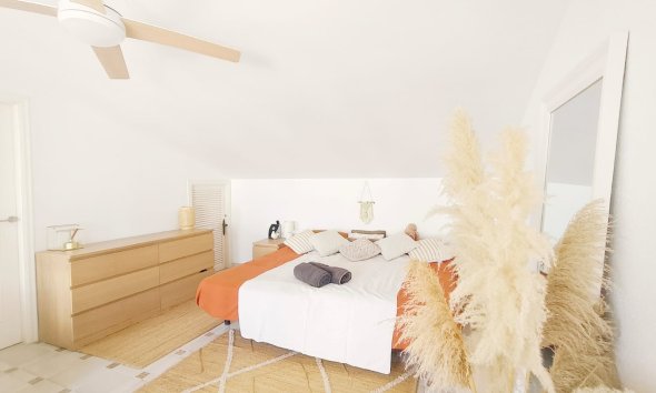 Resale - Terraced house / Townhouse - Orihuela Costa - Villamartín