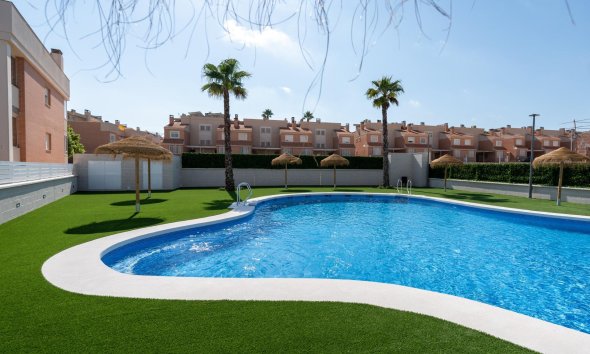 New Build - Terraced house / Townhouse - Gran Alacant