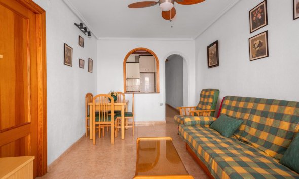Resale - Apartment - Torrevieja - Playa del cura