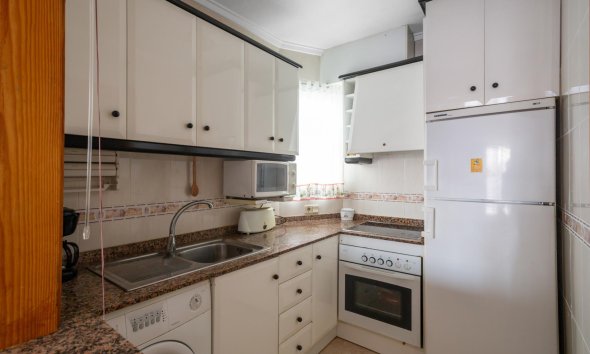 Resale - Apartment - Torrevieja - Playa del cura