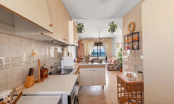 Resale - Apartment - Torrevieja - La Mata