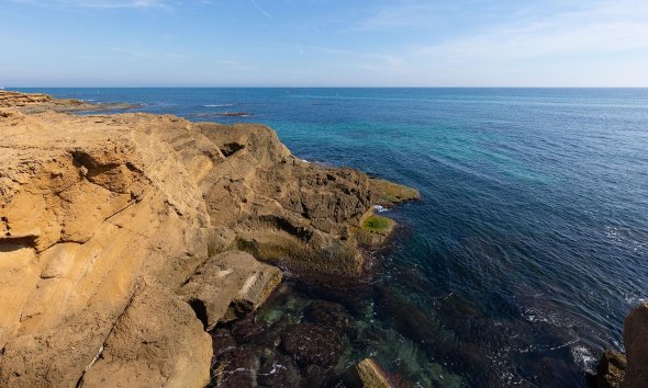 Resale - Apartment - Torrevieja - La Mata