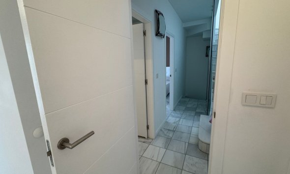 Resale - Bungalow - Torrevieja - Aguas Nuevas