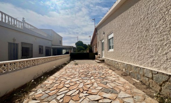 Rynek Wtórny - Willa - La Mata