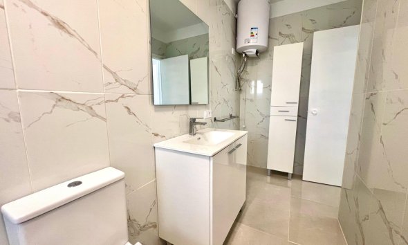 Rynek Wtórny - Willa - La Mata