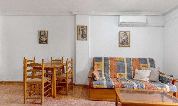 Reventa - Apartamento - Torrevieja - Estacion de autobuses